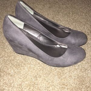 Grey heels